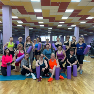 Тренировки, СПА и увлекательные экскурсии — как прошёл кемп «FitStars Вершина» с Ольгой Дерендеевой
