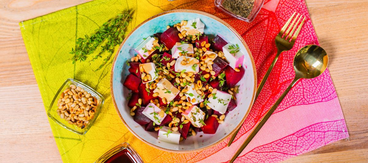 Салат из запечённой свёклы c фетой