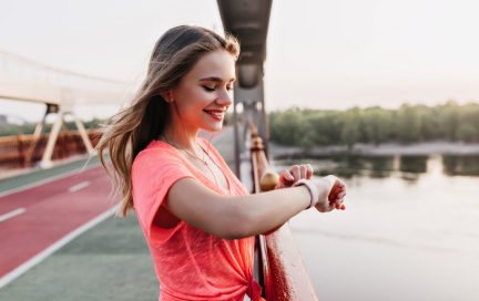 Бег по утрам: польза и вред, противопоказания, как начать и не бросить