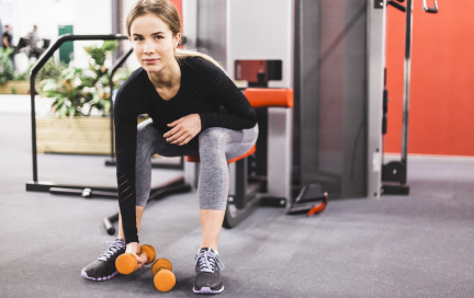 Тяга гантелей в наклоне — секреты идеальной техники и максимального результата