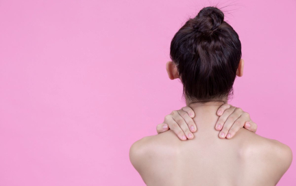 Синдром текстовой шеи — опасности и упражнения для лечения