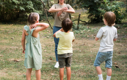 Нейрогимнастика в действии: 7 нетривиальных упражнений для развития мозга у детей и взрослых